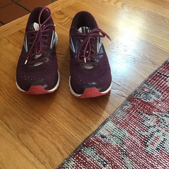 Brooks Glycerin 16 Running Shoes - Picture 4 of 4